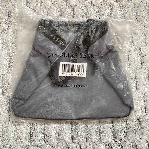 NWT Victoria’s Secret Sport Cinch Tote - Picture 4 of 8
